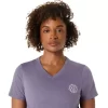 CAMISETA ASICS NATURE DE MANGA CORTA CON CUELLO EN V PARA MUJER CAMISETA ASICS NATURE DE MANGA CORTA CON CUELLO EN V PARA MUJER