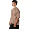 CAMISETA ASICS SPIRAL RELAX CON BORDADO CAMISETA ASICS SPIRAL RELAX CON BORDADO