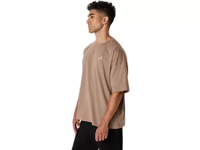 CAMISETA ASICS SPIRAL RELAX CON BORDADO CAMISETA ASICS SPIRAL RELAX CON BORDADO