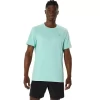 CAMISETA CON BORDADO EN ESPIRAL DE ASICS CAMISETA CON BORDADO EN ESPIRAL DE ASICS