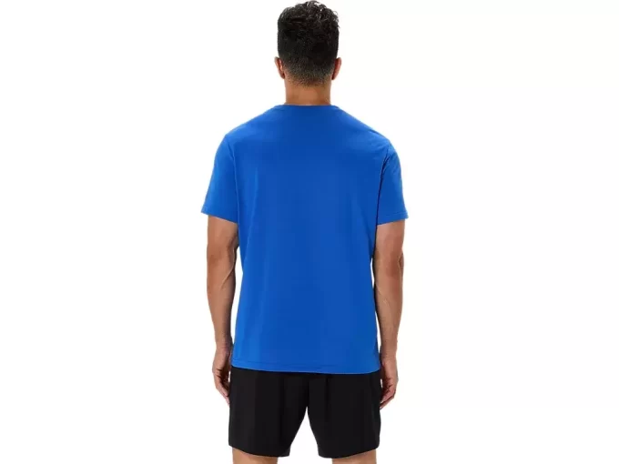 CAMISETA CON BORDADO EN ESPIRAL DE ASICS CAMISETA CON BORDADO EN ESPIRAL DE ASICS