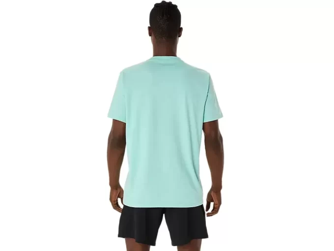 CAMISETA CON BORDADO EN ESPIRAL DE ASICS CAMISETA CON BORDADO EN ESPIRAL DE ASICS
