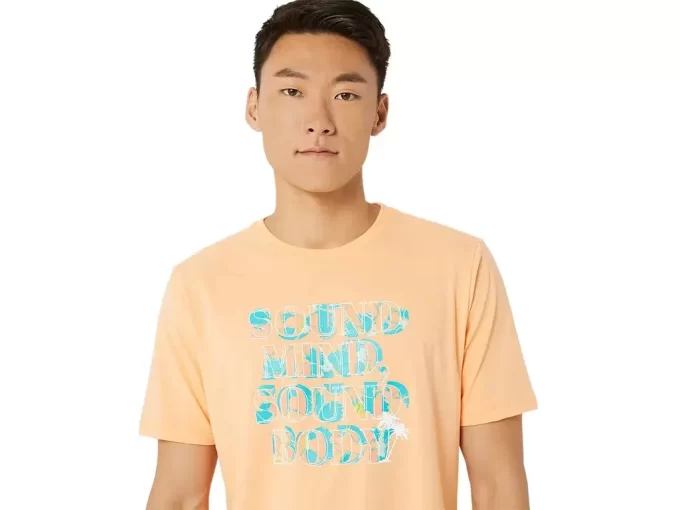 CAMISETA CON ESLOGAN HIBISCUS DE ASICS CAMISETA CON ESLOGAN HIBISCUS DE ASICS