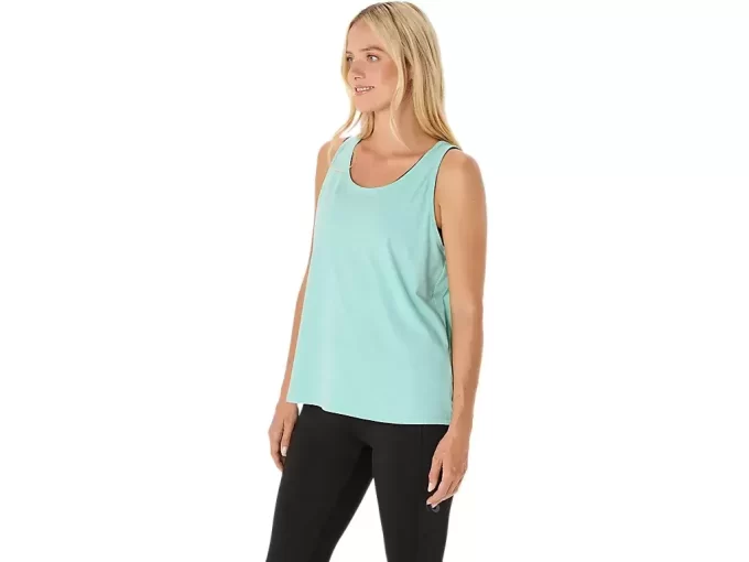 CAMISETA DE ENTRENAMIENTO CORE PARA MUJER CAMISETA DE ENTRENAMIENTO CORE PARA MUJER