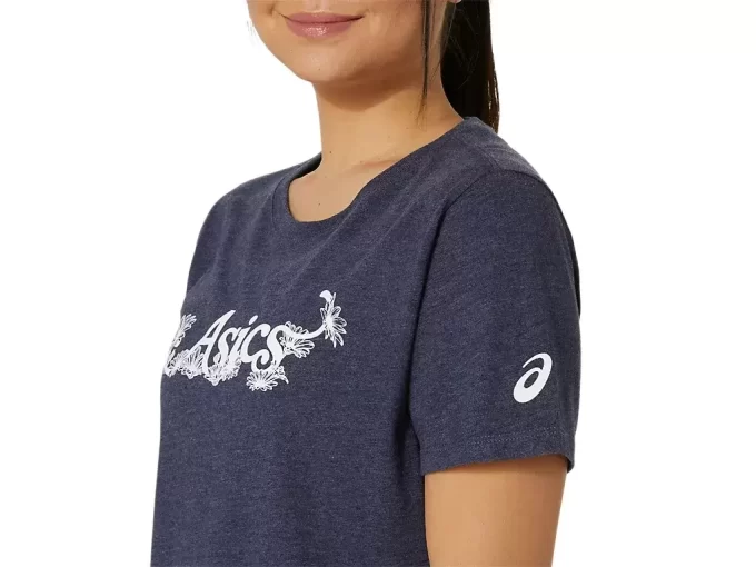CAMISETA DE MANGA CORTA CON LETRAS FLORALES DE ASICS PARA MUJER CAMISETA DE MANGA CORTA CON LETRAS FLORALES DE ASICS PARA MUJER