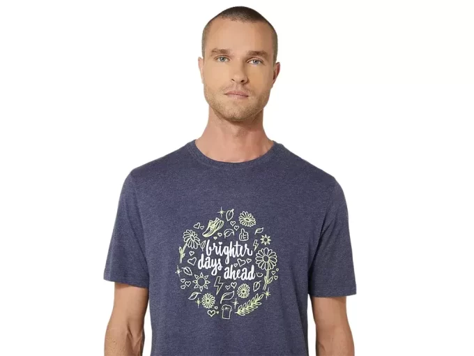 CAMISETA UNISEX ASICS BRIGHTER DAYS AHEAD DE MANGA CORTA