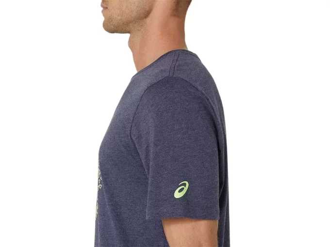 CAMISETA UNISEX ASICS BRIGHTER DAYS AHEAD DE MANGA CORTA