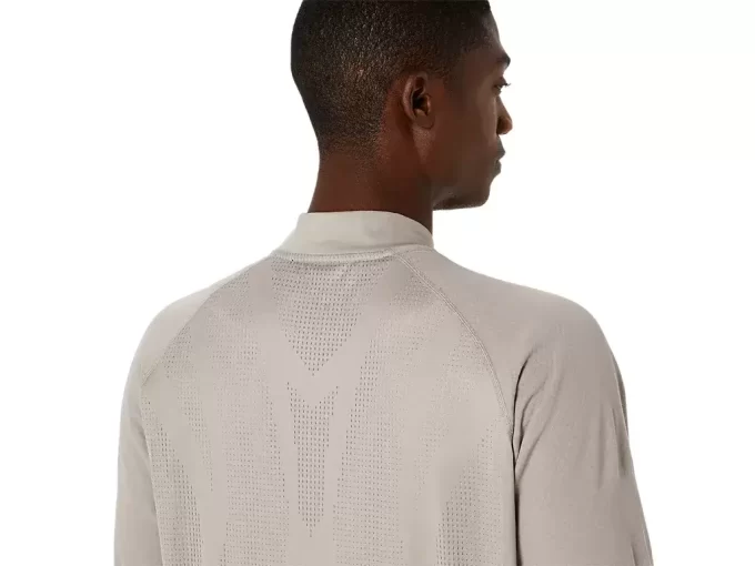 CHAQUETA ACTIBREEZE CON CREMALLERA COMPLETA Y REJILLA JACQUARD CHAQUETA ACTIBREEZE CON CREMALLERA COMPLETA Y REJILLA JACQUARD