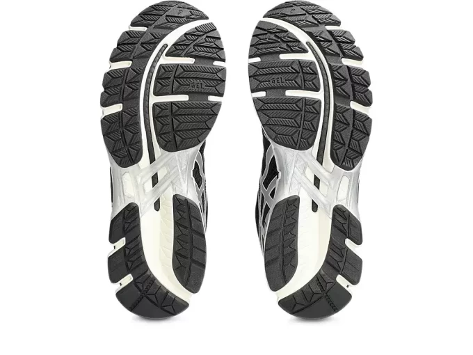 GEL-KAYANO 20