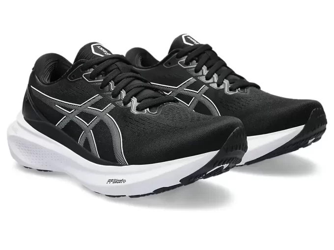GEL-KAYANO 30 PROBADO EN CARRETERAS ESTRECHAS GEL-KAYANO 30 PROBADO EN CARRETERAS ESTRECHAS