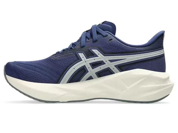 NOVABLAST 5 ASICS TRACK CLUB NOVABLAST 5 ASICS TRACK CLUB