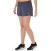 PANTALÓN CORTO ASICS PLATA DE 4 PULGADAS PANTALÓN CORTO ASICS PLATA DE 4 PULGADAS
