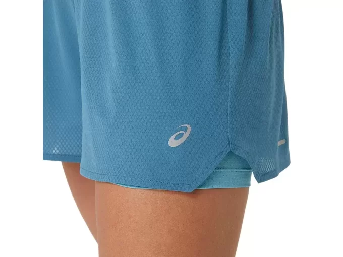 PANTALÓN CORTO VENTILATE 2 EN 1 DE 3,5 PULGADAS PARA MUJER PANTALÓN CORTO VENTILATE 2 EN 1 DE 3,5 PULGADAS PARA MUJER