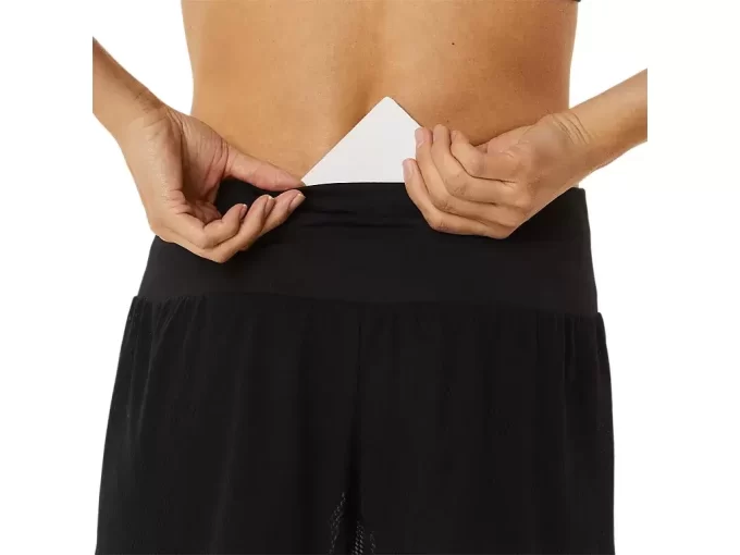 PANTALÓN CORTO VENTILATE 2 EN 1 DE 3,5 PULGADAS PARA MUJER PANTALÓN CORTO VENTILATE 2 EN 1 DE 3,5 PULGADAS PARA MUJER