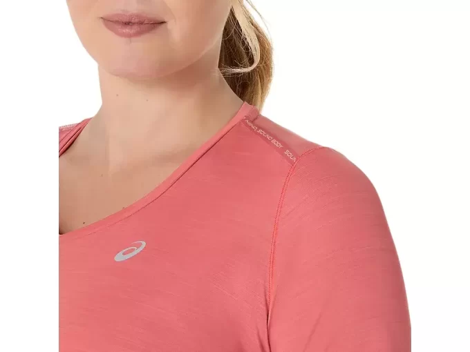 TOP DE MANGA CORTA CON CUELLO EN V ROAD TOP DE MANGA CORTA CON CUELLO EN V ROAD